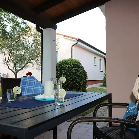 Lavanda 3 Holiday home Porec