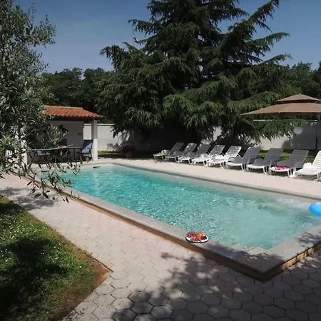 Lavanda 3 Holiday home Porec